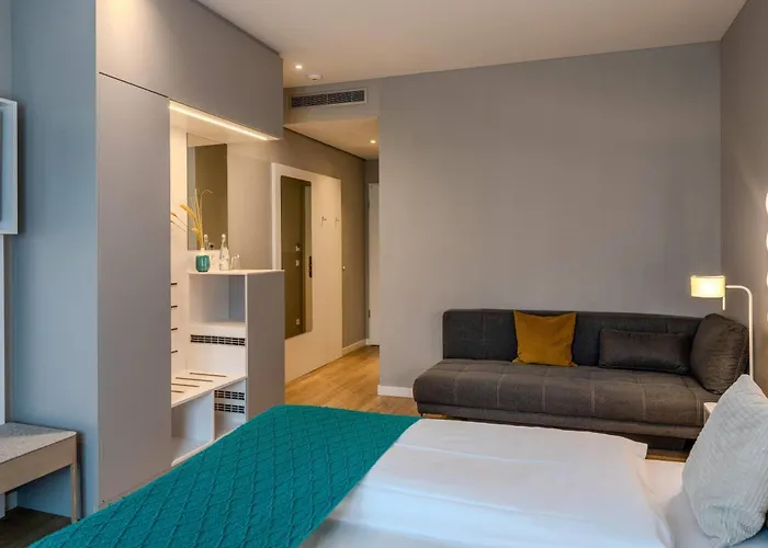The Blasky Hotel Frankfurt nad Menem