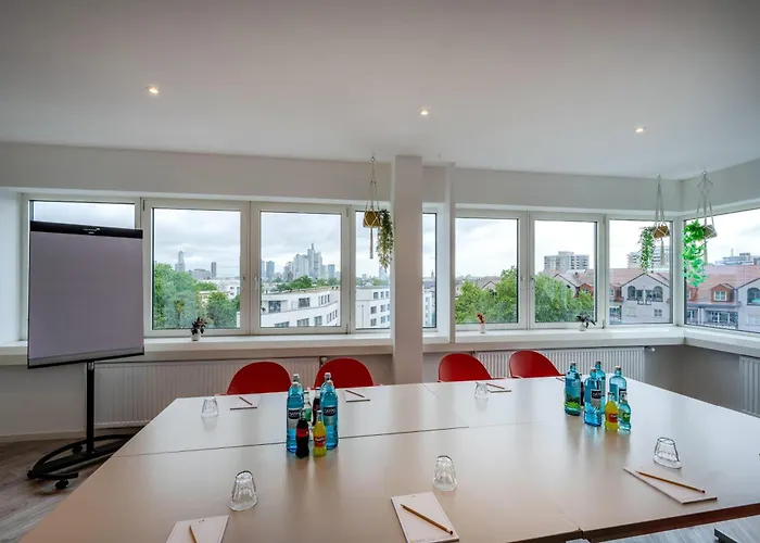 The Blasky Hotel Frankfurt nad Menem